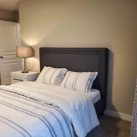 4 Bd Family Retreat Villa Stratford Bagian luar foto