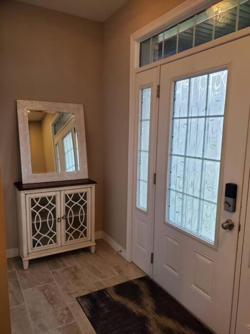 4 Bd Family Retreat Villa Stratford Bagian luar foto